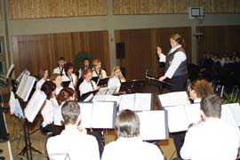 Das Jugend-Orchester unter Leitung von Ilona Göbel
